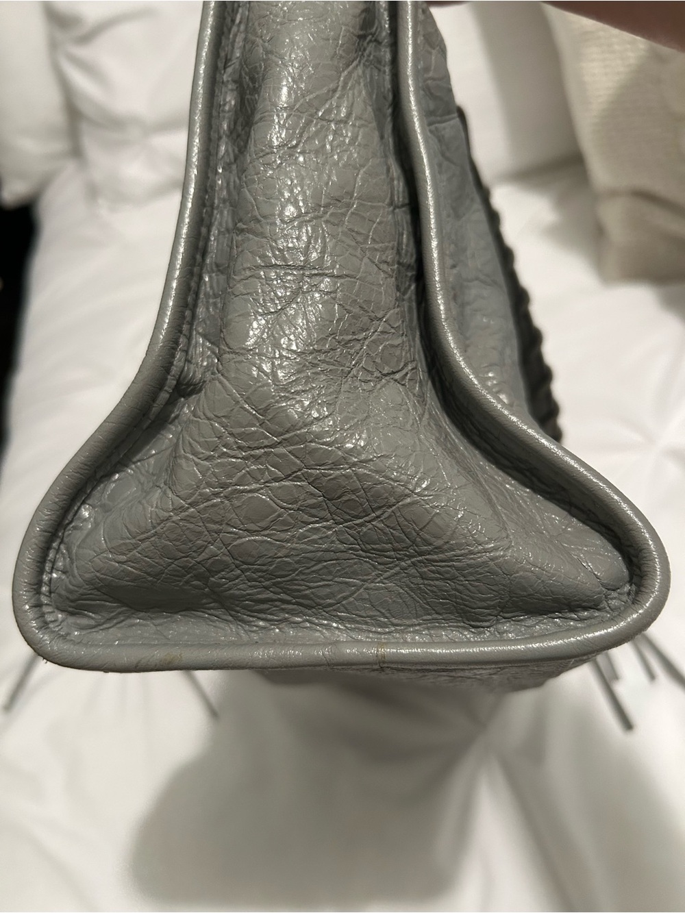 Balenciaga Gray Leather City Shoulder Bag with Top Handles - Picture 9 of 16